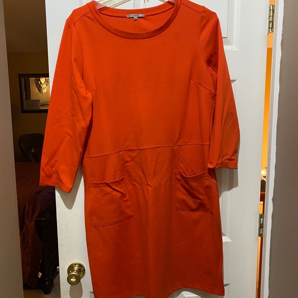 Dresses - Picture 3 of 5